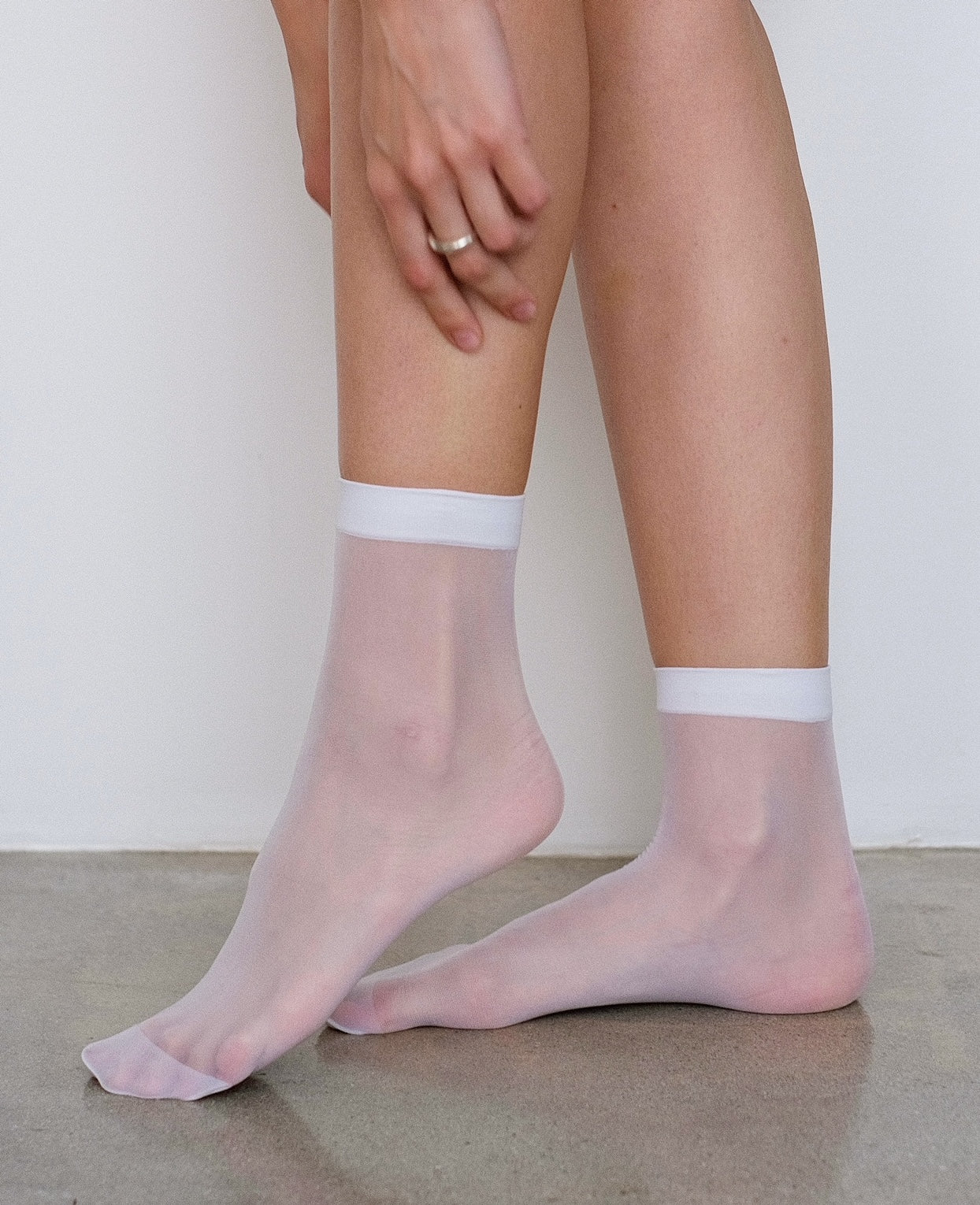 Sheer Ankle Sock in White