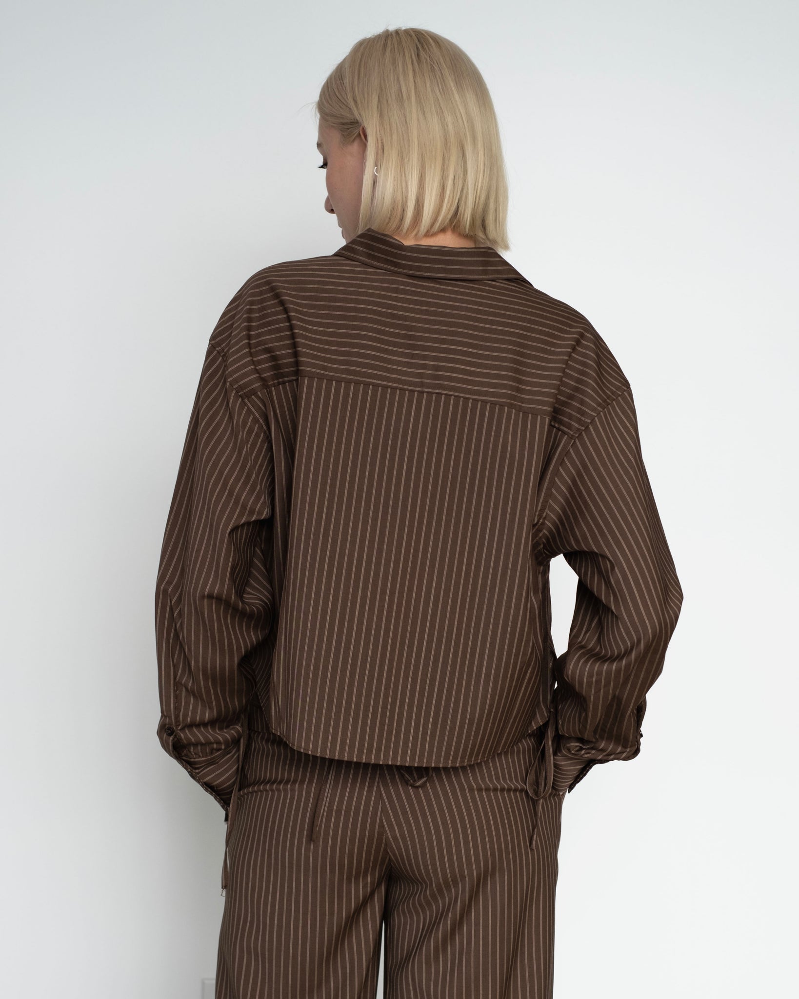 Cropped Shirt in Sable Stripe