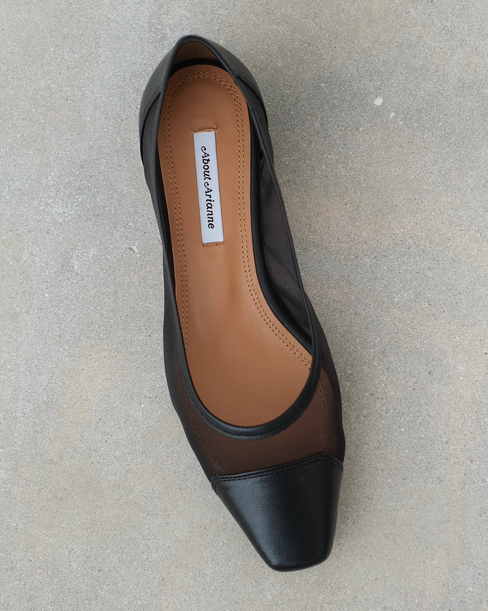 About Arianne Mina Mesh Pump in Black