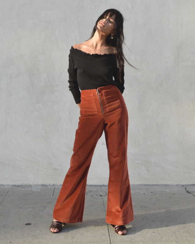 Side Party FUGGIAMO Celia Black Ribbed Off the Shoulder Top