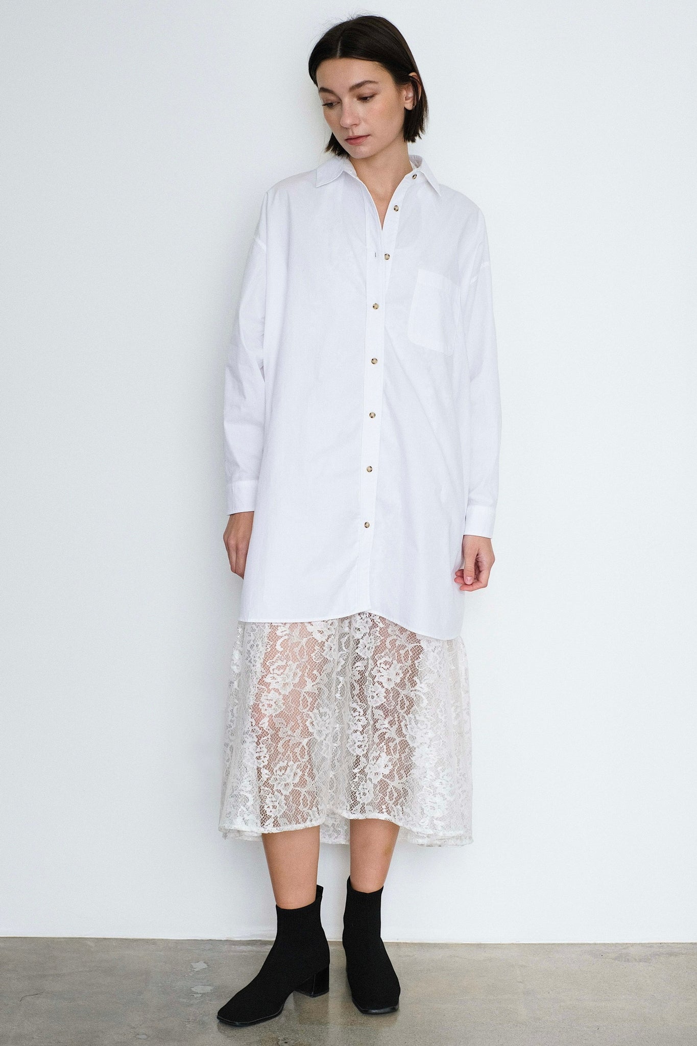 Toit Voilant Halter Midi Dress in White Lace 