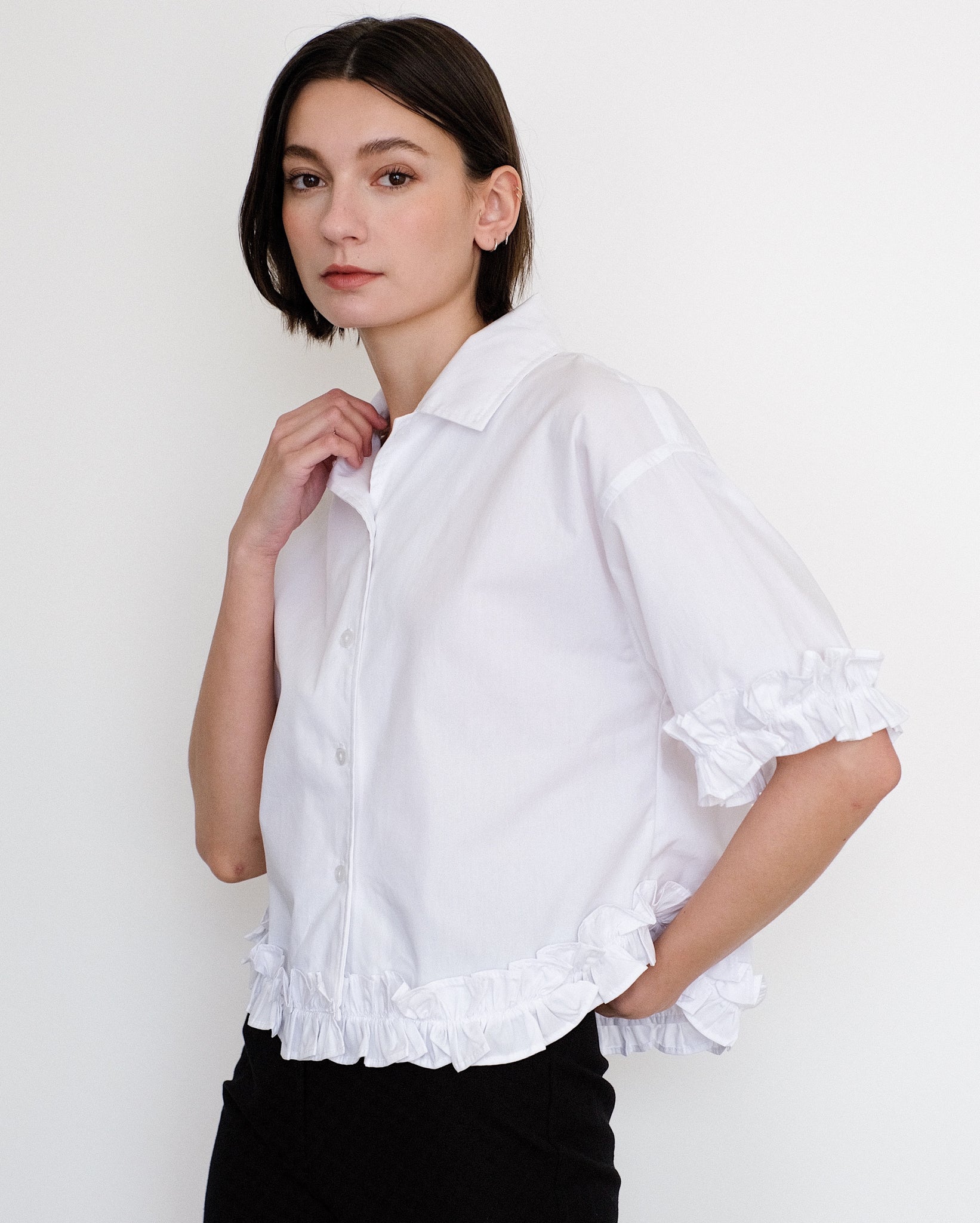 Toit Voilant crop button down Maddie Top in White